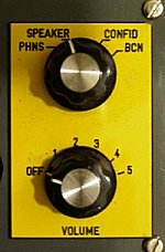 The Function switch and the ON/OFF Volume switch on the top of the Heyphone. The Function switch and the ON/OFF Volume switch on the top of the Heyphone.