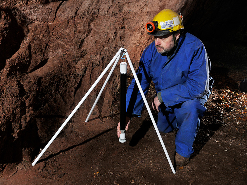 The 'Wand' set-up underground (Kelvin Lake)