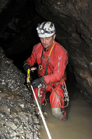 Andy Kennelly surveying by the 'island'. (Kelvin Lake)