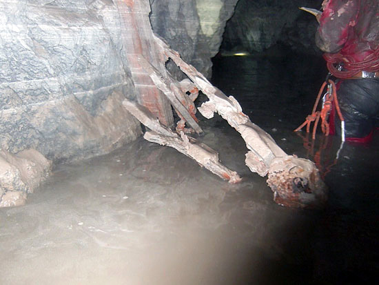 Remains of Gate, &copy; Andy Kennelly